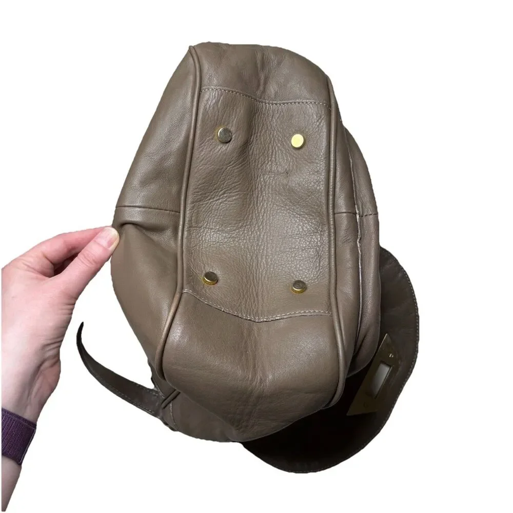 Vintage Via Repubblica Leather Hand Hobo Bag Taupe Turn Lock Made In Italy
